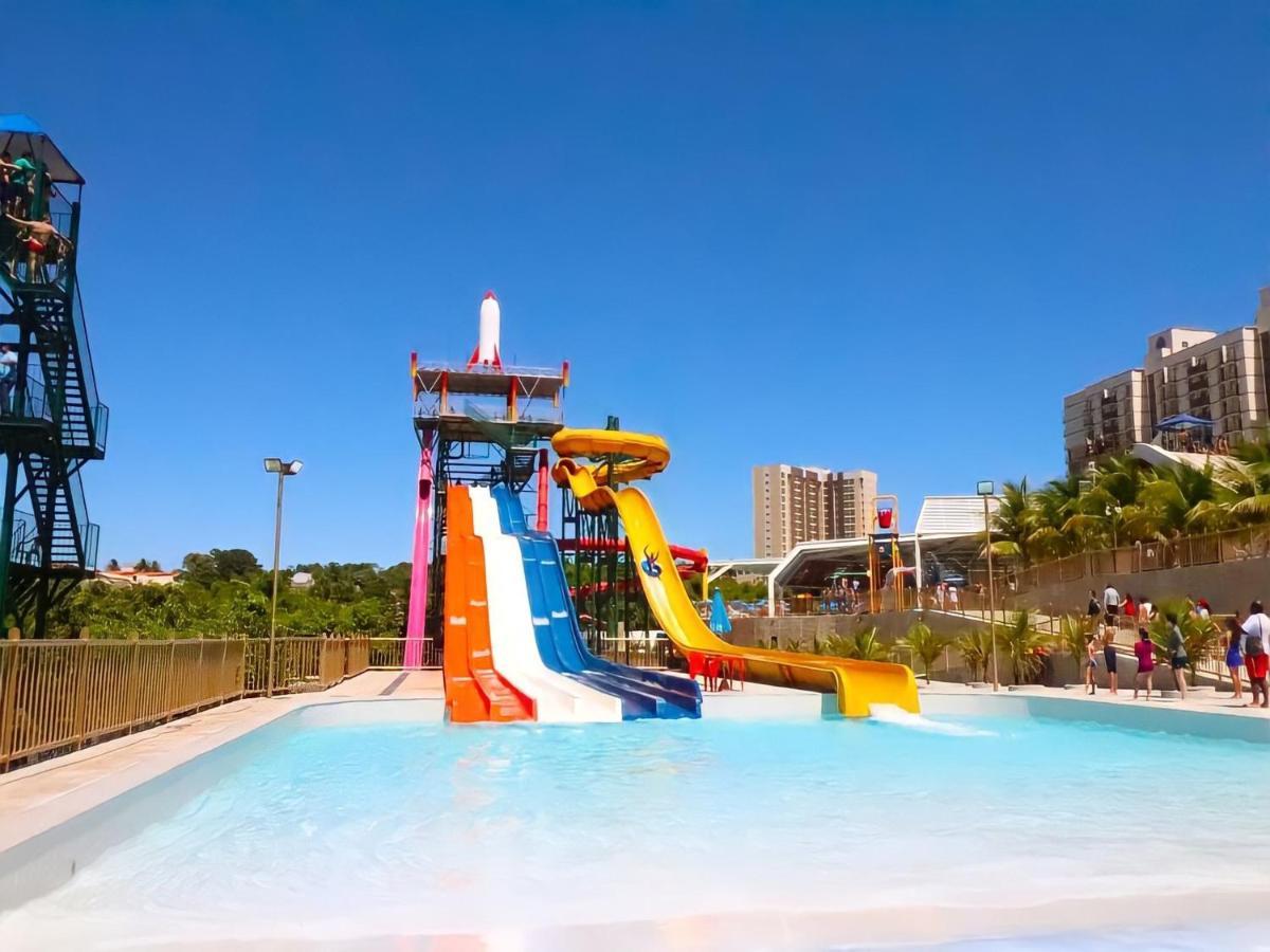 Diroma Resort Com Um Dia No Acqua Park Caldas Novas Bagian luar foto