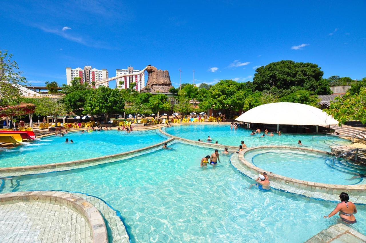 Diroma Resort Com Um Dia No Acqua Park Caldas Novas Bagian luar foto