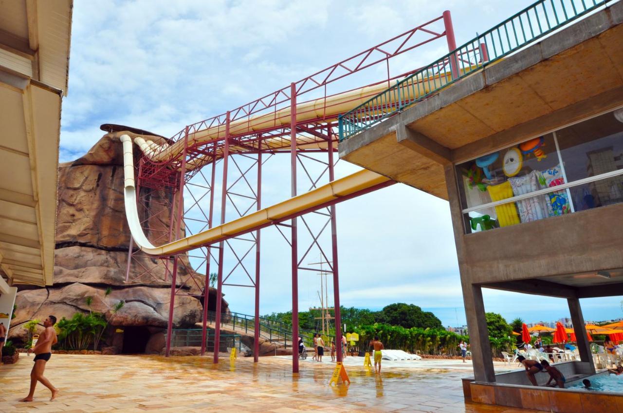 Diroma Resort Com Um Dia No Acqua Park Caldas Novas Bagian luar foto